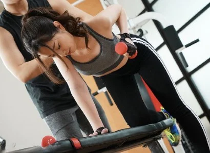 Anh PT may mắn và người phụ nữ thiếu thốn âm ái với nhau